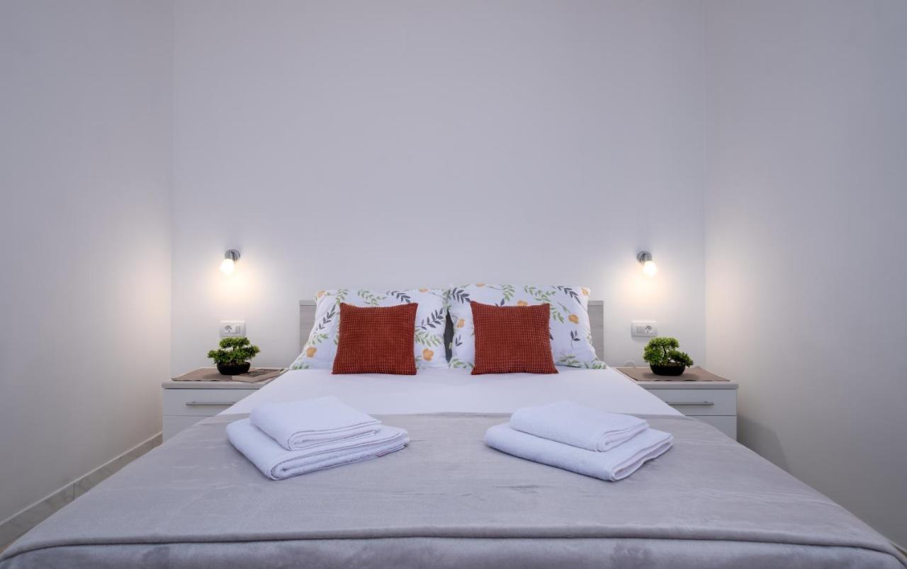 Studio Apartment Brigita Mlini Bagian luar foto